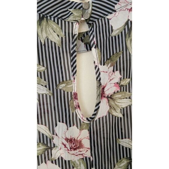 Cleo Striped Floral Sheer Sleeveless Lightweight Keyhole Top Size Large - Picture 4 of 6